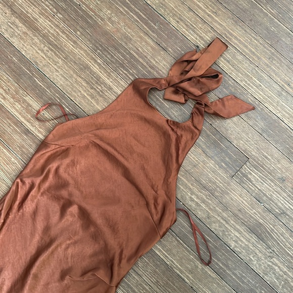 Hello Molly “Light Minds” Size US6 Copper Rust Halter Satin Wedding Guest Dress - Picture 3 of 8